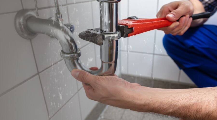 Professional sink repair in Miami, NM